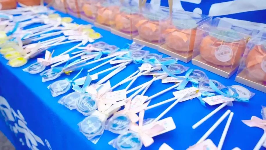 20817347-45d6-45aa-95d6-eb3f6b485787