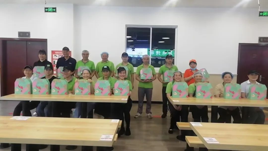 64b0364f-40f6-444c-908f-04d27a93a88a